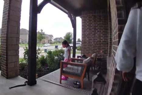 www.pornh|Moment Big Black Snake Ambushes Five.